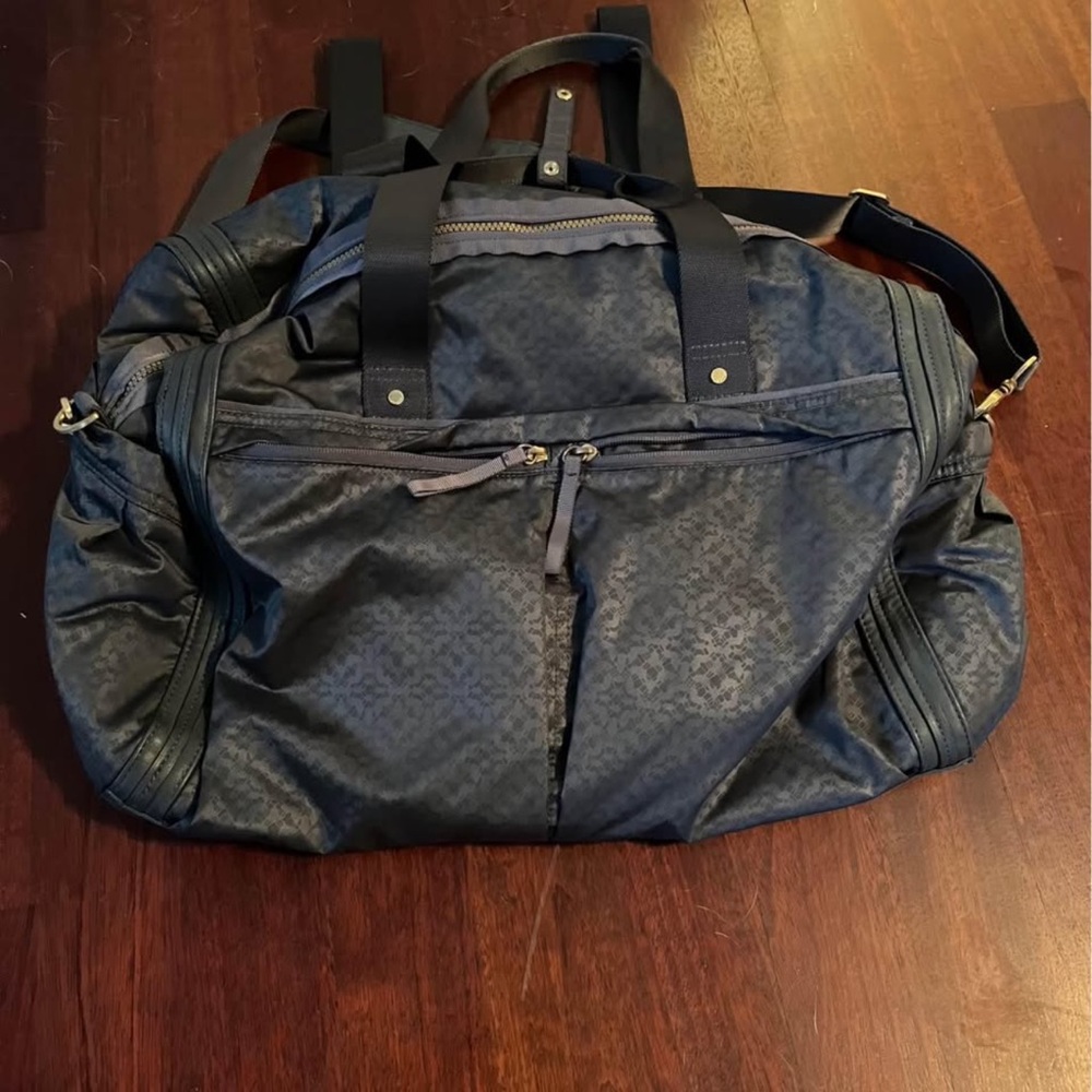 lululemon athletica Black Travel Bag